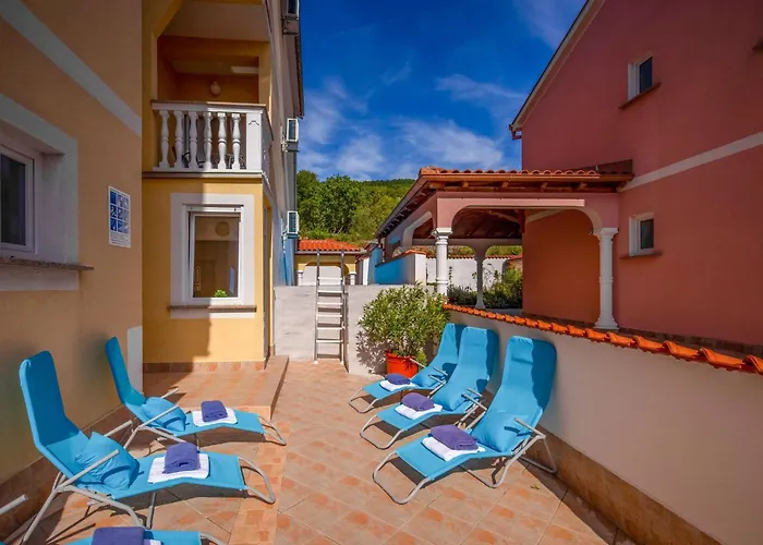 Mit Balkon Und Meerblick By Interhome * Dramalj