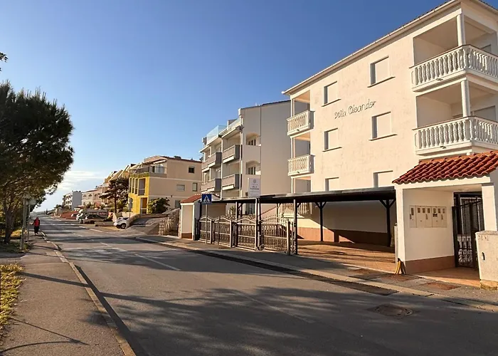 Mit Balkon Und Meerblick By Interhome شقة دْغاماي