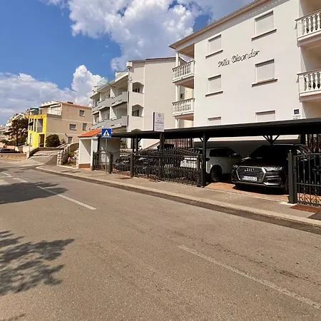 דירה Mit Balkon Und Meerblick By Interhome