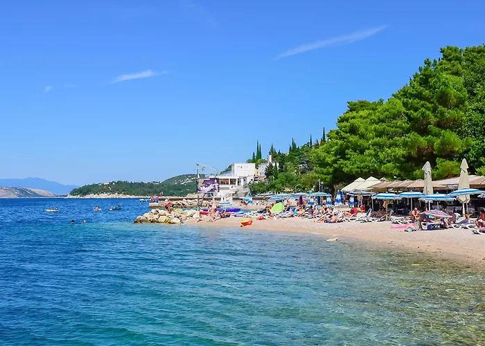 Apartamento Mit Balkon Und Meerblick By Interhome